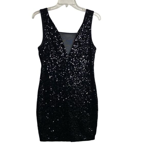ARDEN B Medium black sequins mini dress w/ deep V in the front and back - Picture 1 of 4